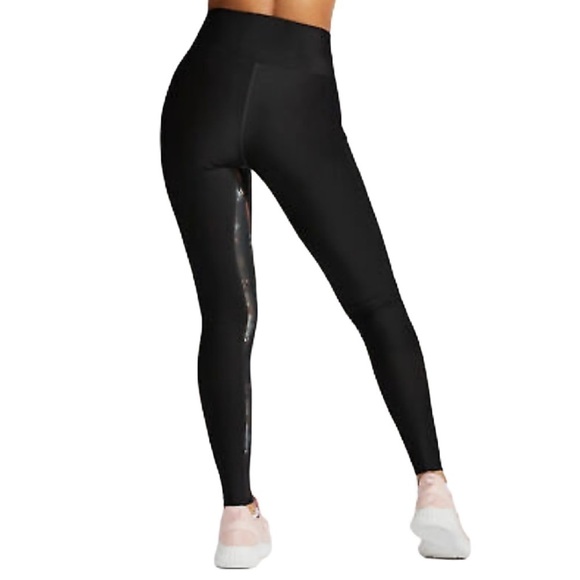 SzL Peloton Show Up Digital Floral Biking Leggings in Black. NWT - Picture 2 of 9